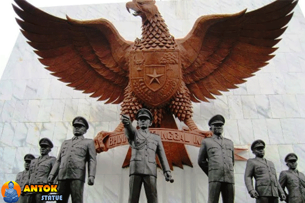 contoh patung monumen - antok statue